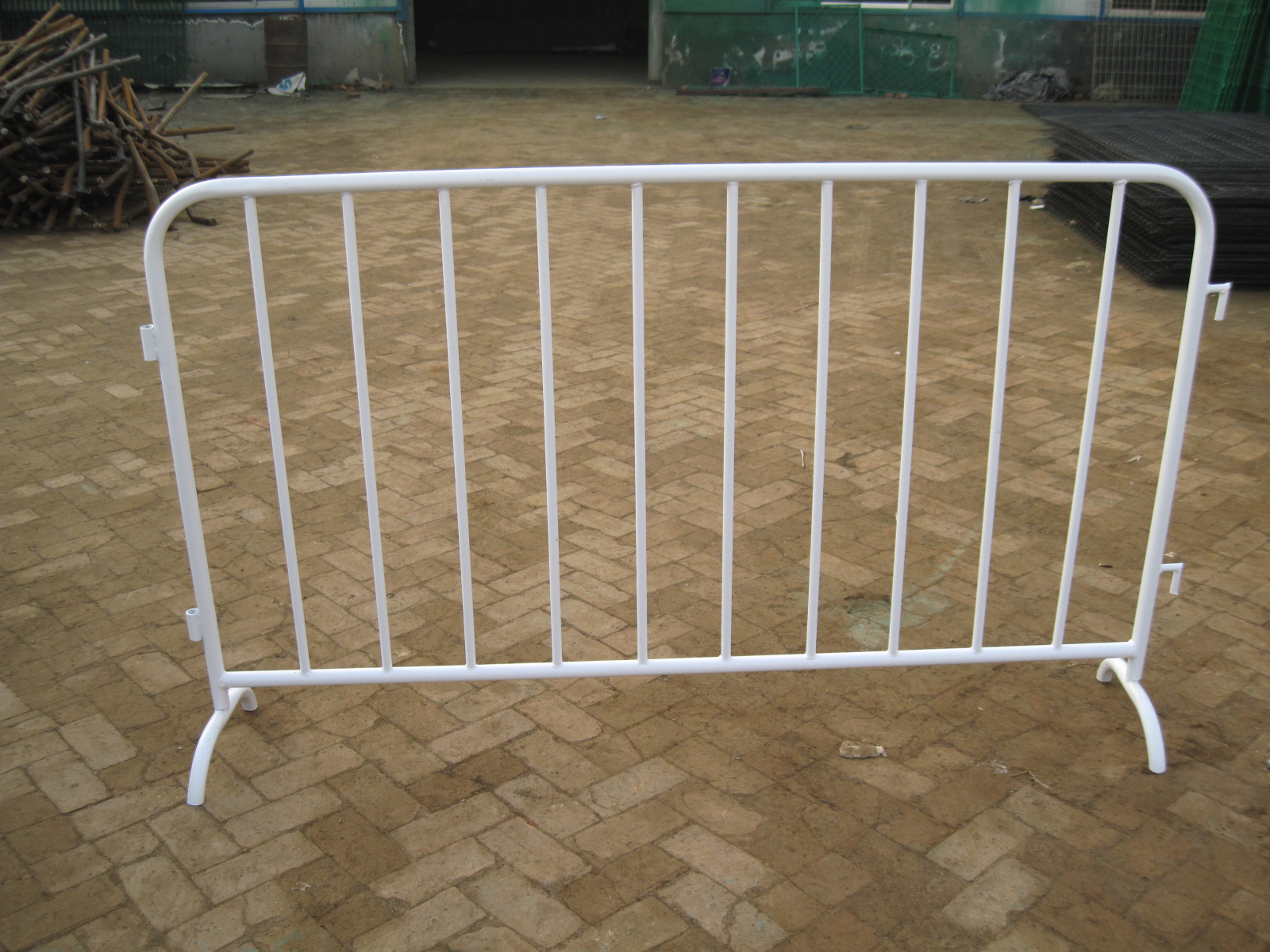 Hot sell Heavy duty galvanised traffic road safety pedestrian crowd control barriers