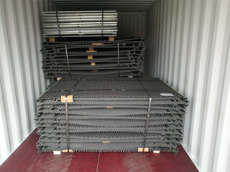 Woven Crimped Mesh Export to Chile