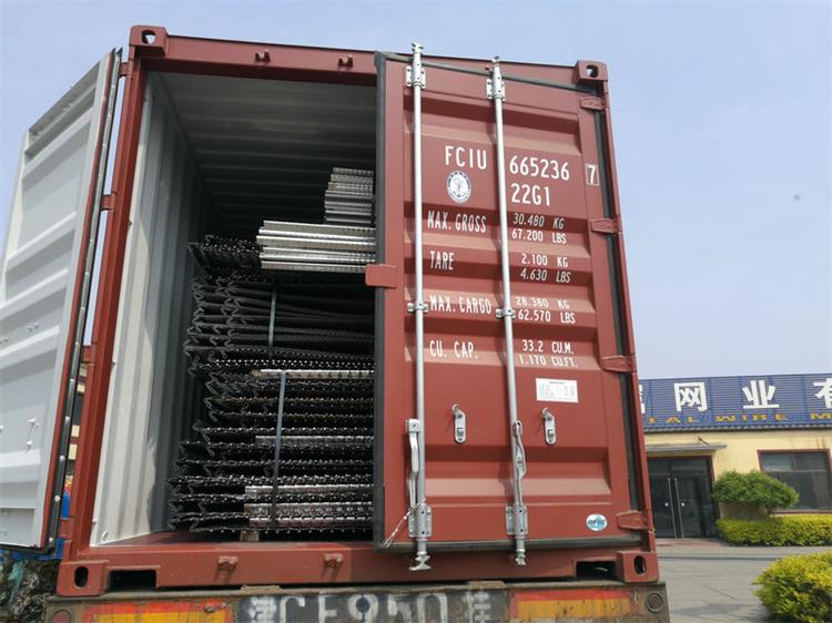 Woven Crimped Mesh Export to Chile