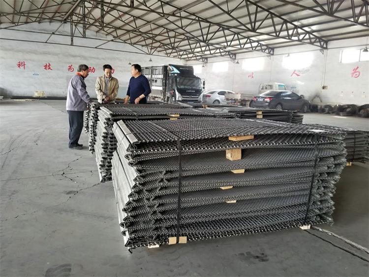 Woven Crimped Mesh Export to Chile