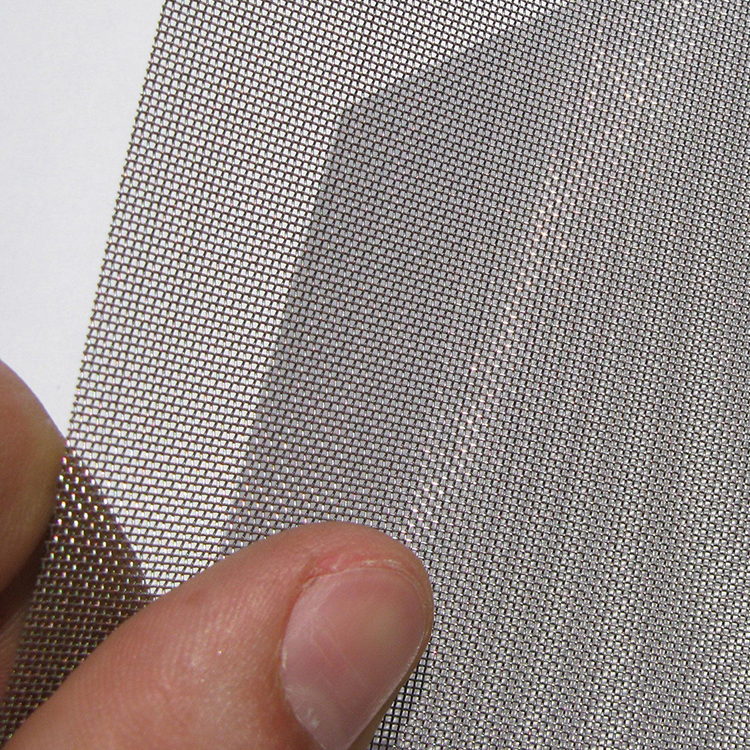 60mesh-2meshFiltering Hot Dipped Galvanized or Electro Galvanized Iron Wire Mesh