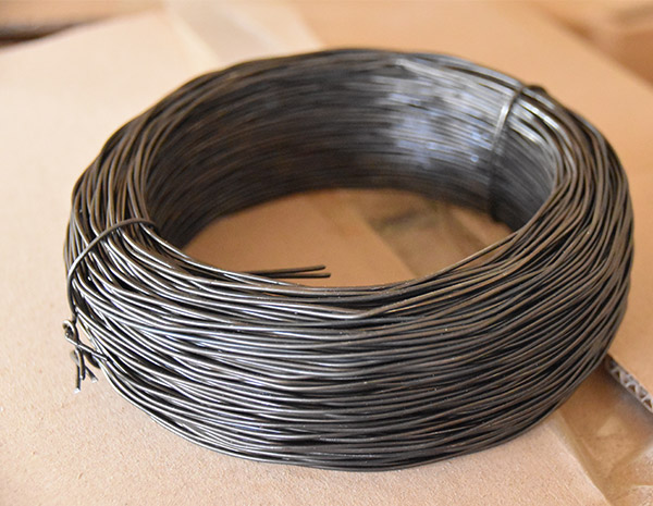 0.5mm to 0.8mm,5kgs-1000kgs/coll black annealed cut wire /iron rode/U shaped wire