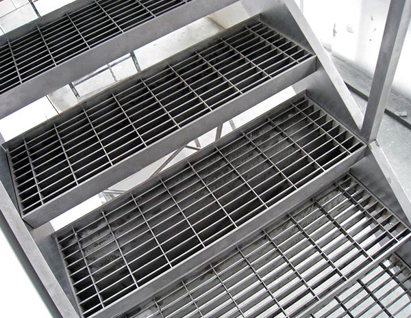 30-100mm1.8m 2m stair treads deck  Steel Grating