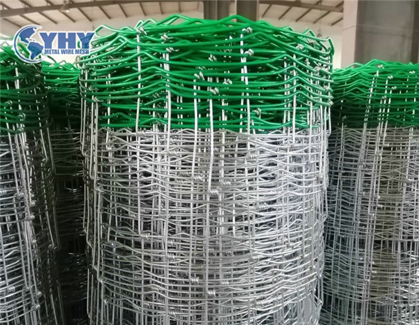 2.0m Height Galvanized 15cm Vertical Wire Distance 100m Long Green color PVC hinge  joint fence 