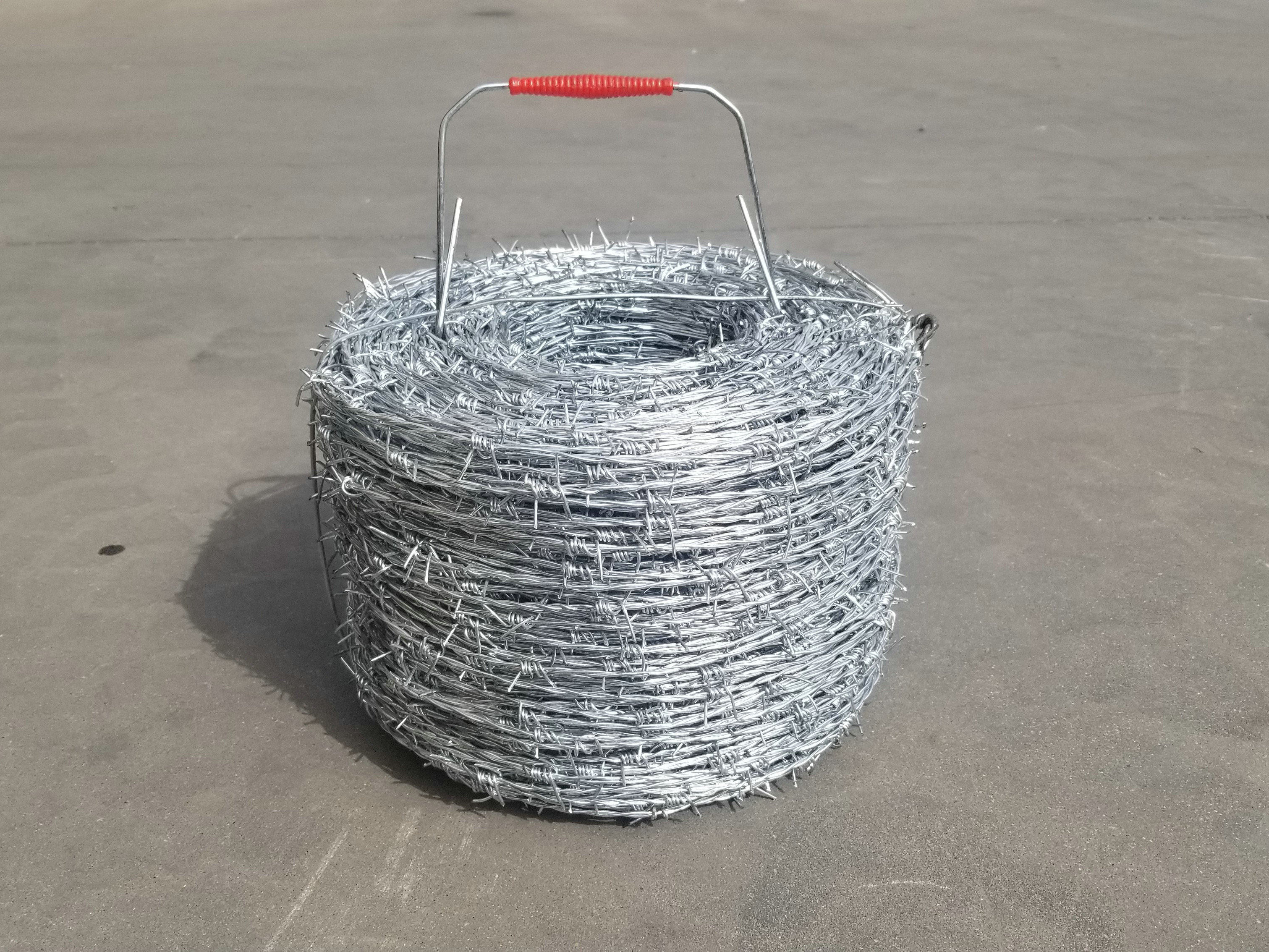 Wholesale galvanized barbed wire / barb wire fence / Galvanized metal Protect Barbed wire 