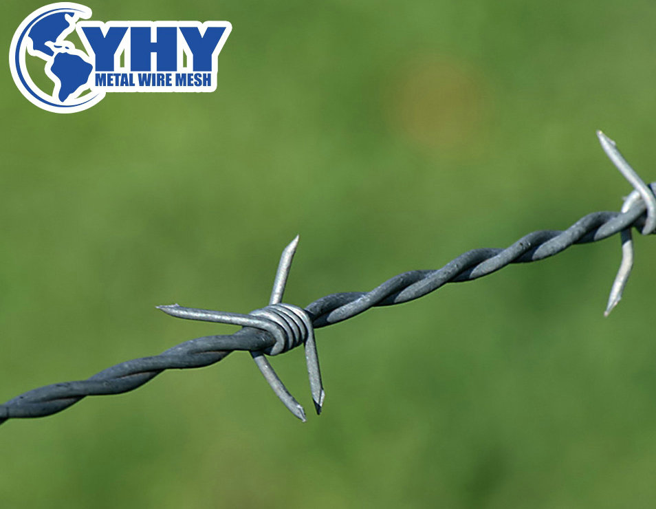 Reverse twist barbed wire 15cm barb wire distance barb wire for security