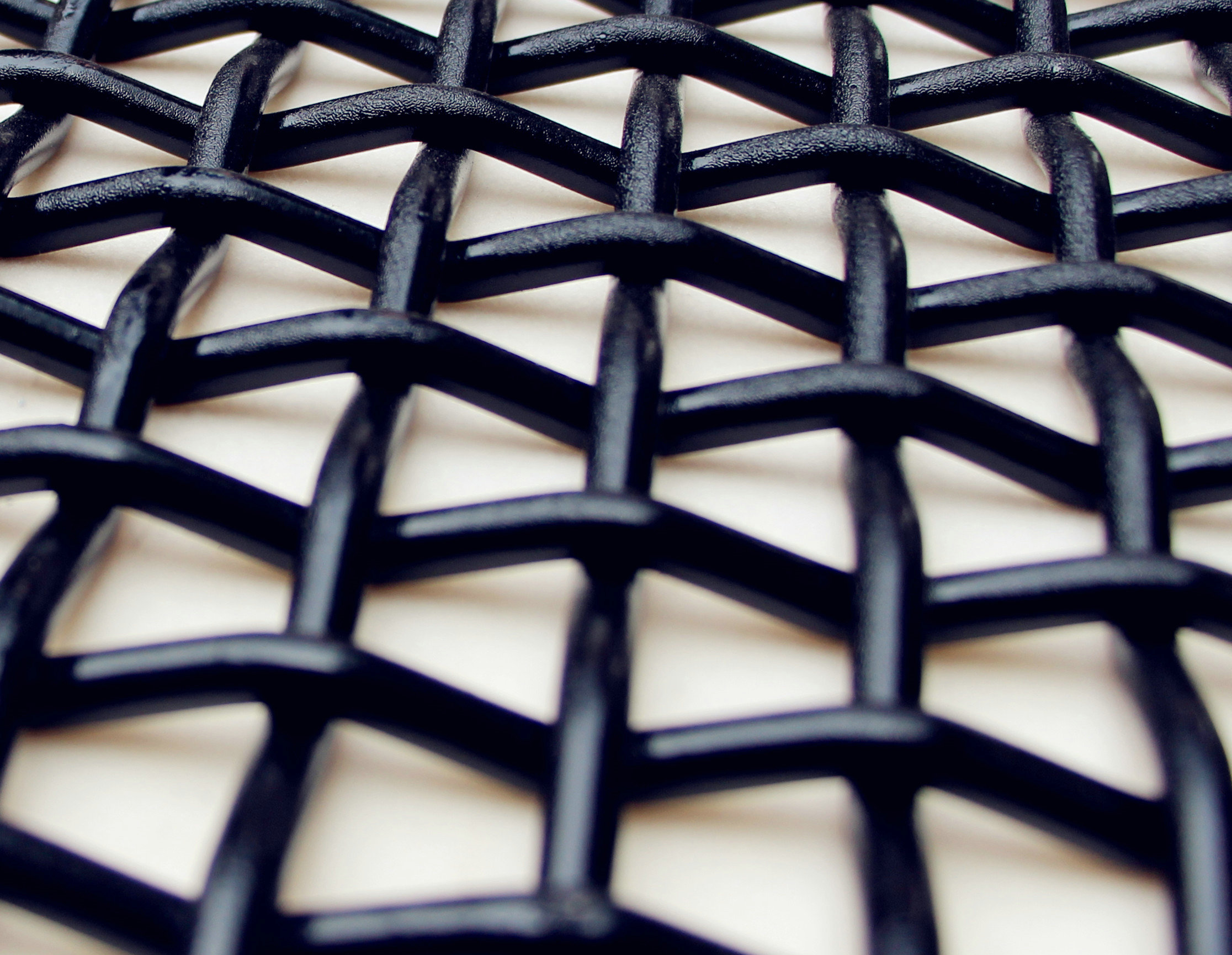 Painted woven wire mesh for mine stone