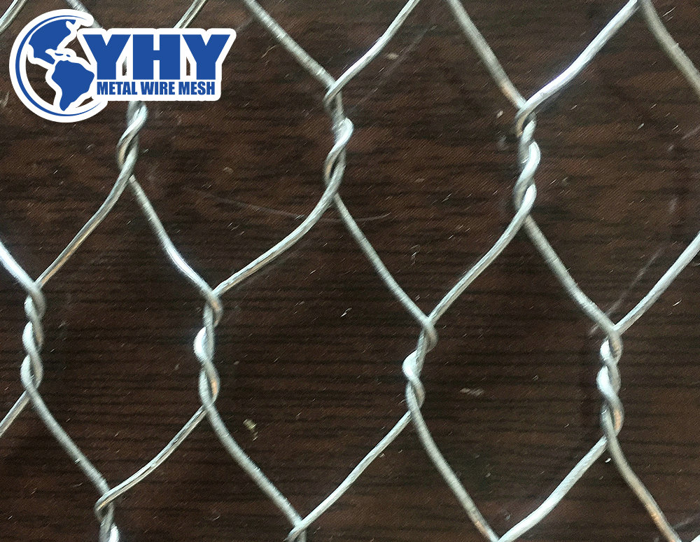 12 gauge Heavy zinc coated Hexagonal fish wire mesh 1 1/2