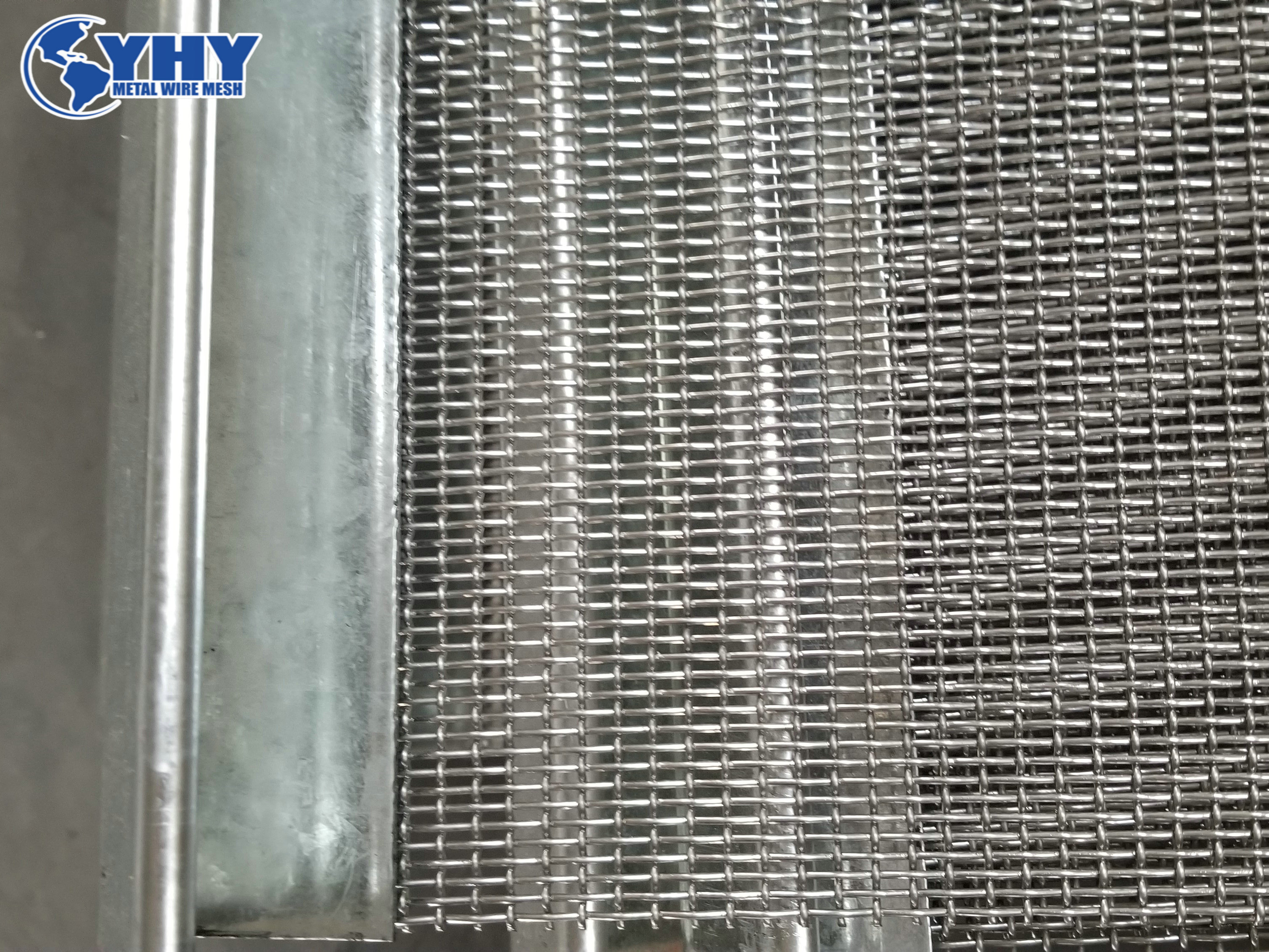  Crimped Mining Screen Mesh Sheet For Vibrating Machine With Hook / Reinforcing Edges