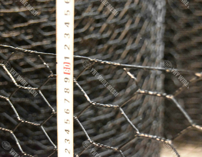 Black Vinyl Hexagonal Poultry Netting Metal Fence for Chickens