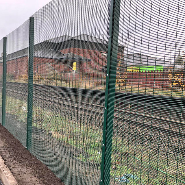 Anti climb welded wire fence for the railway