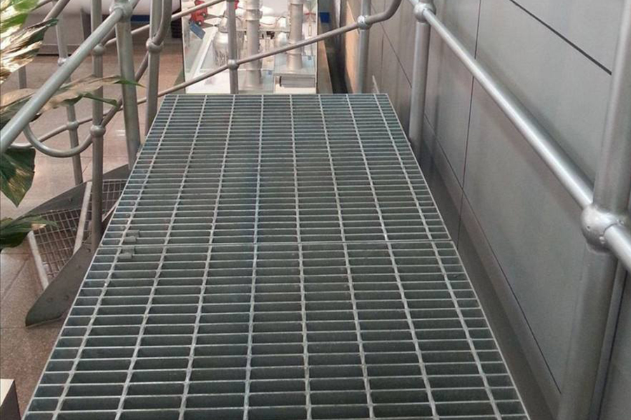 steel grating stairway