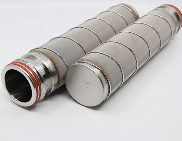 What are the uses and characteristics of stainless steel filter cartridges