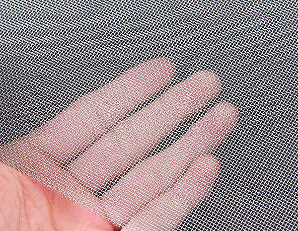 The main characteristics of high mesh stainless steel wire mesh