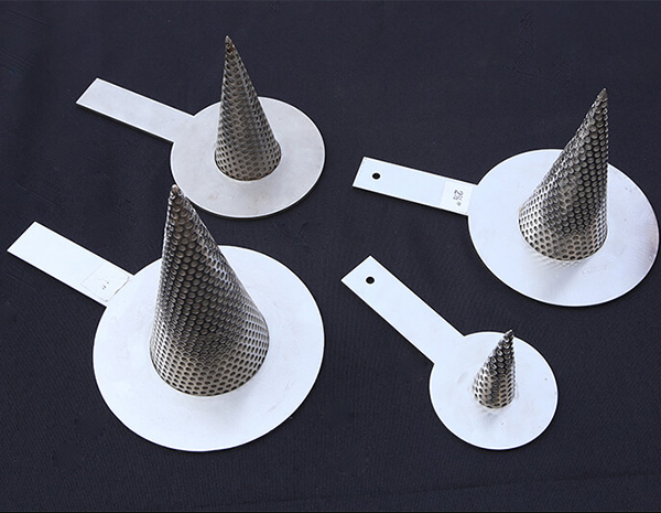 Witches Hat Strainer