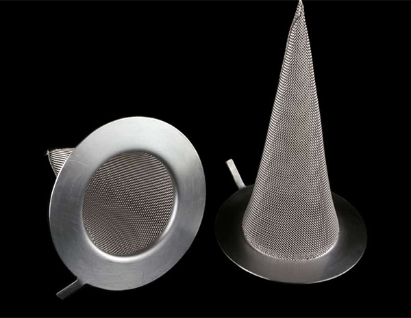 Witches Hat Strainer