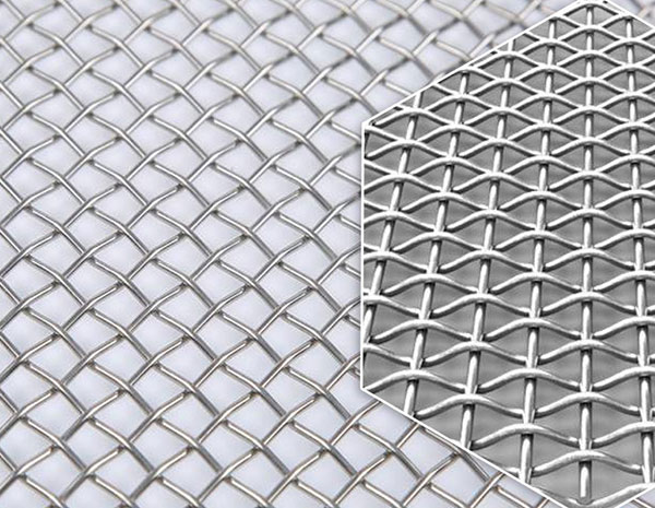 Why does the stainless steel wire mesh appear black