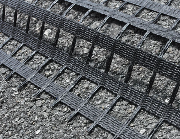 What is the difference between unidirectional geogrid and bidirectional geogrid?