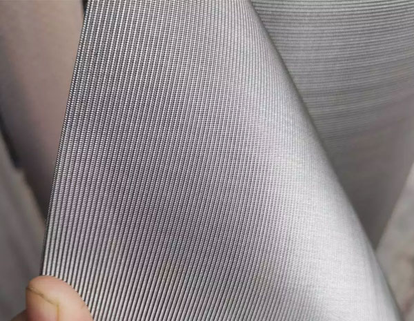 How many meshes are suitable for stainless steel mosquito nets