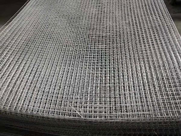 Inspection methods for determining whether welded wire mesh production is qualified