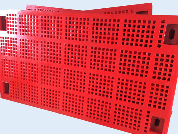 Why is polyurethane mud screen the best choice for mud treatment?