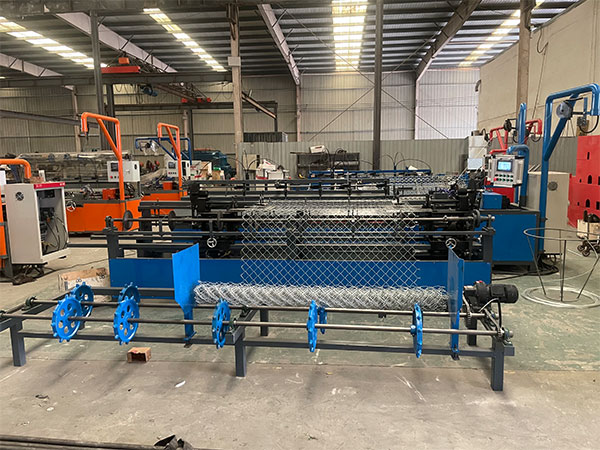 Development History of Chain Link Fence Machine