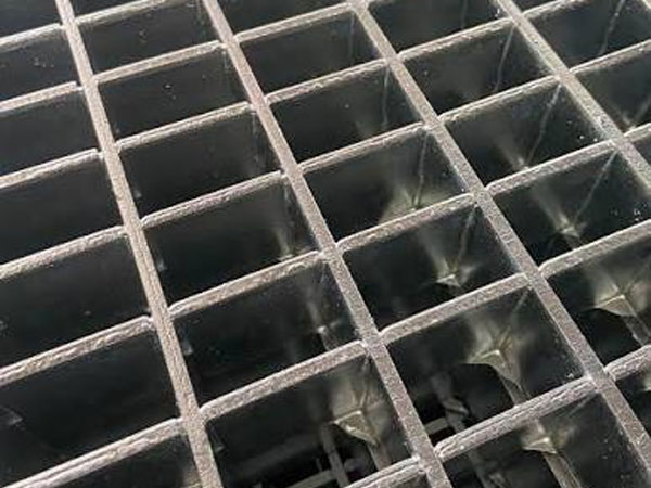An Overview of Steel Grating
