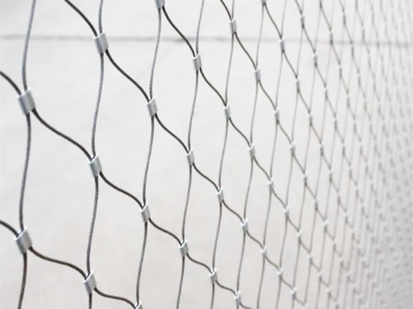 Unveiling the Craftsmanship Behind Stainless Steel Rope Mesh Fabrication